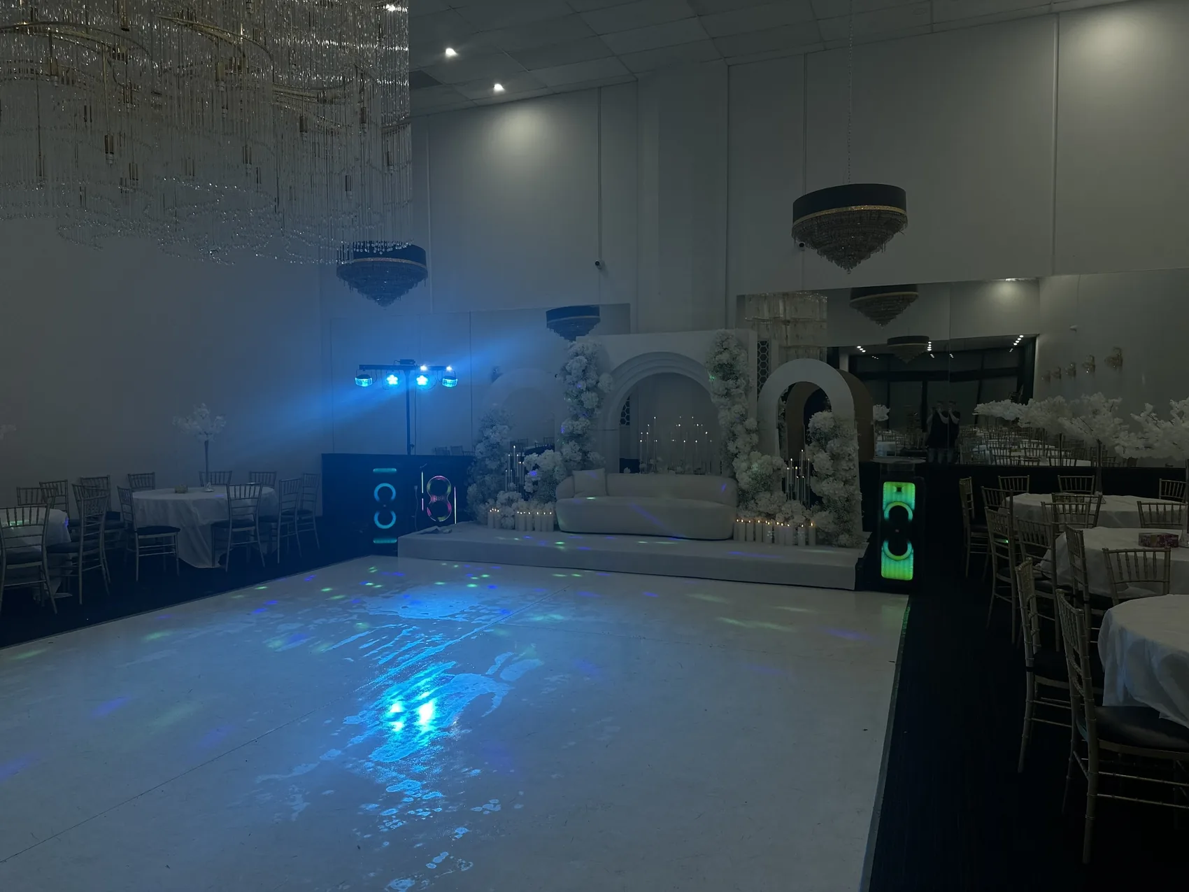 VIP Party Hire JBL speakers and party lighting at a reception